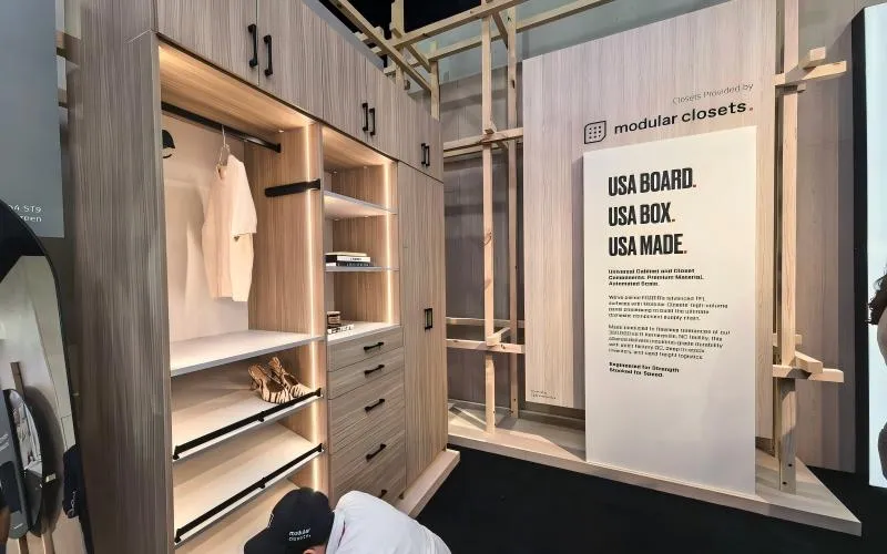 master-closet-with-artcilux-lighting-system-iwf-atlanta.jpg master-closet-with-artcilux-lighting-system-iwf-atlanta.jpg