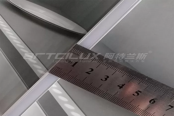 A220D Recessed Strip Light