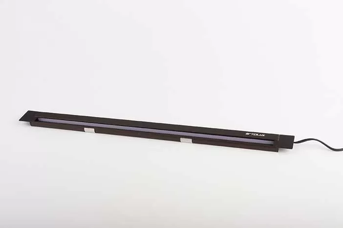 A220EA Recessed Strip Light