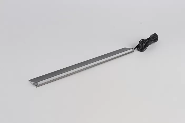 A230A Surface-Mounted Triangle Light