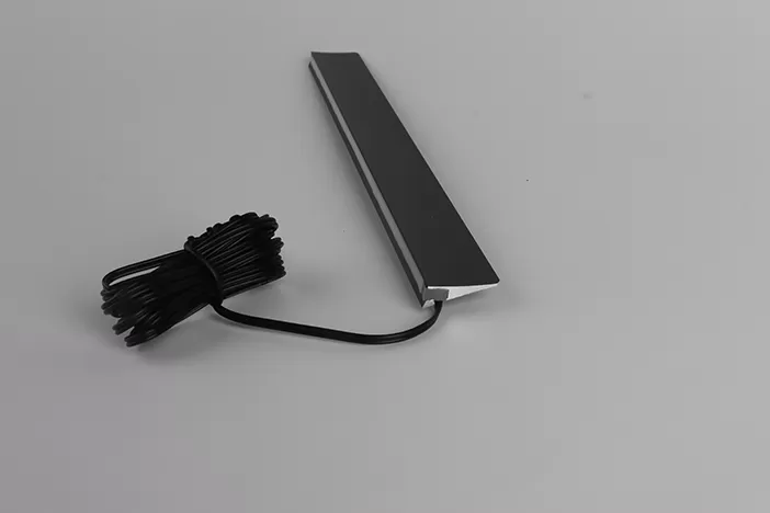 A230A Surface-Mounted Triangle Light