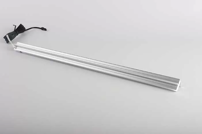 17 No-Pull Handle Light