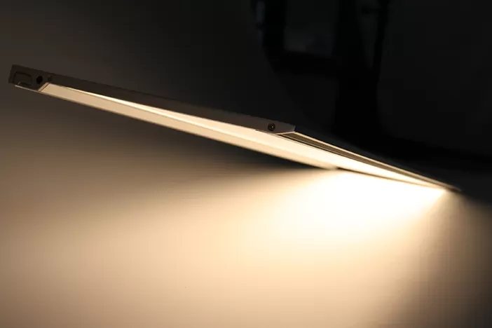 19 Under Cabinet Light