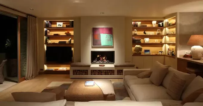 Light Up Your Living Room: Smart Lighting Solutions that Adapt to Your Life